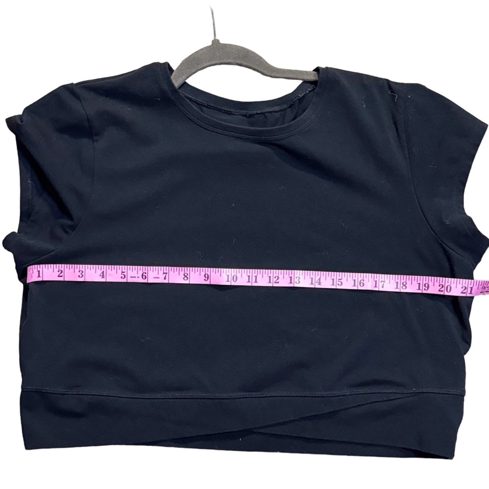 XXL Black cropped t shirt